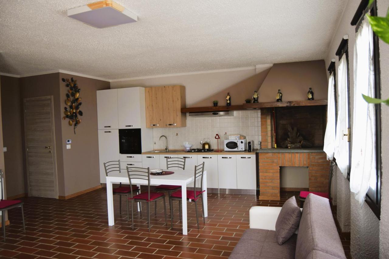 Maison Younesco - Villa Indipendente Exclusive Castagnole delle Lanze Bagian luar foto