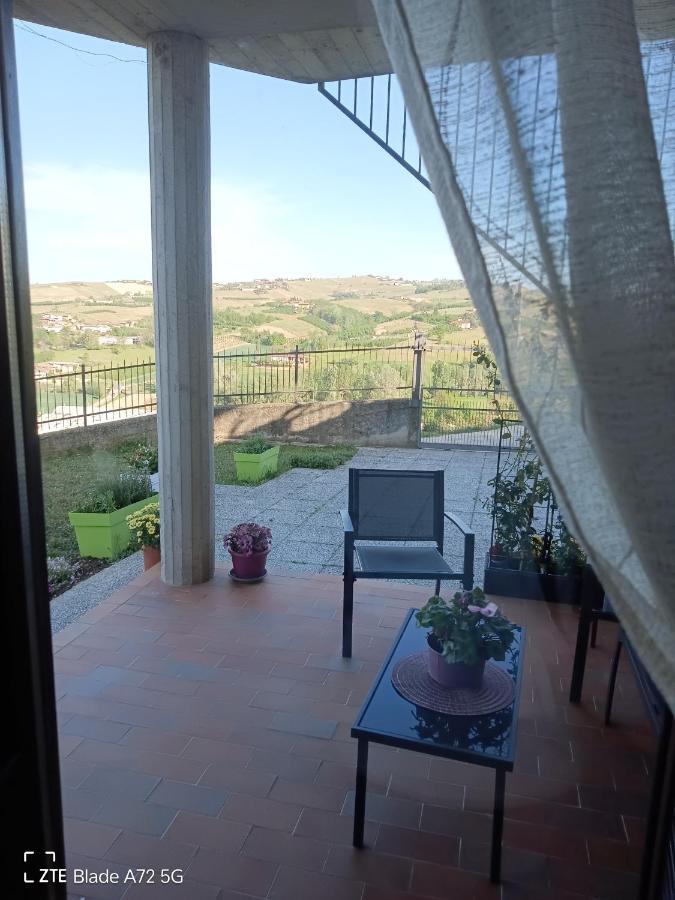 Maison Younesco - Villa Indipendente Exclusive Castagnole delle Lanze Bagian luar foto