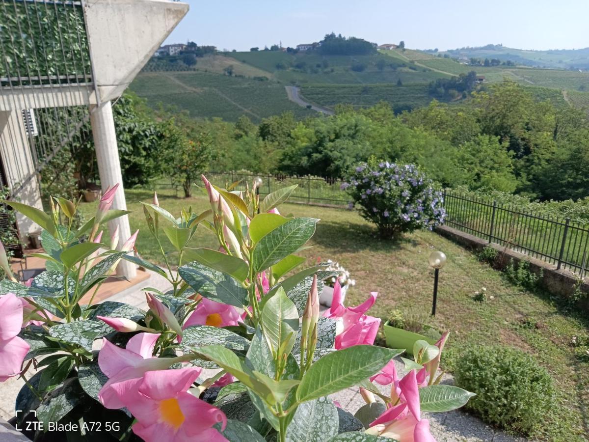 Maison Younesco - Villa Indipendente Exclusive Castagnole delle Lanze Bagian luar foto