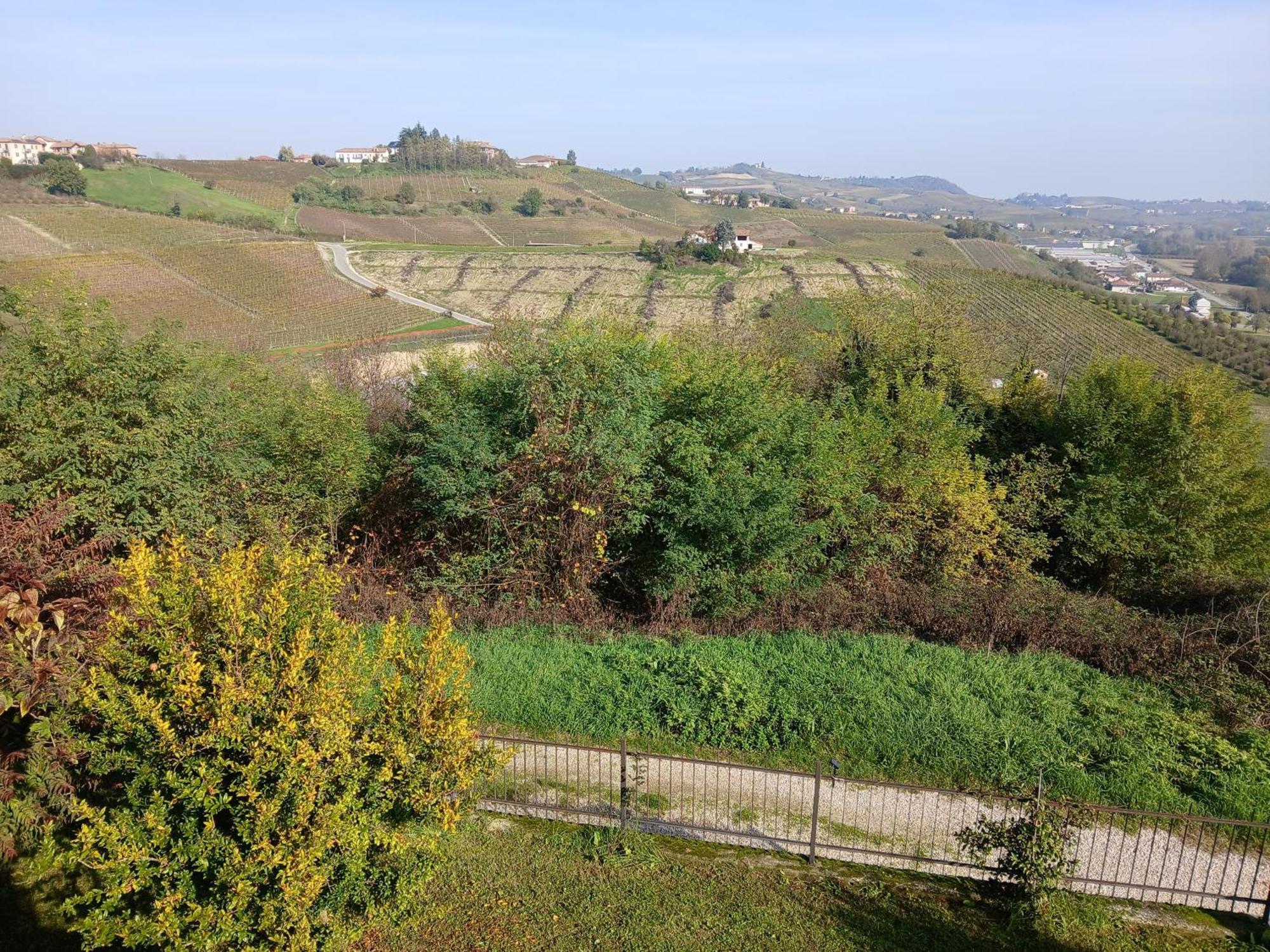Maison Younesco - Villa Indipendente Exclusive Castagnole delle Lanze Bagian luar foto